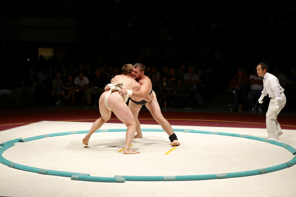 Sumo Wrestling at the Turning Stone Casino | Michael Davis Photo