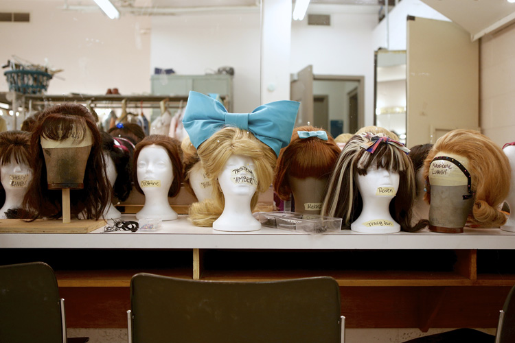 HAIRSRAY - wigs, etc. backstage