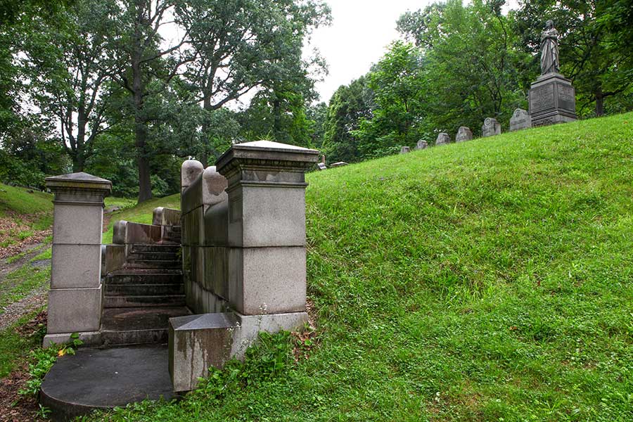oakwood cemetery (syracuse new york) tours